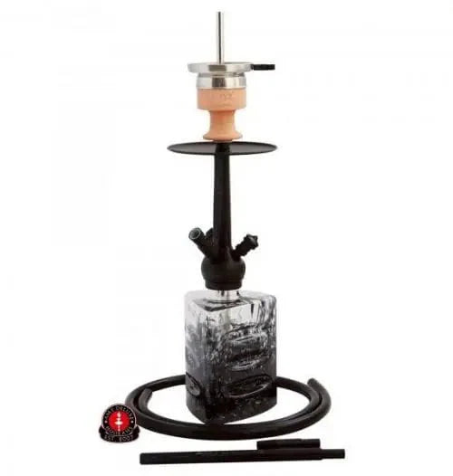 Amy Shutter Vandpibe - Amy Shop - Vandpibe af aluminium med trekantet vase